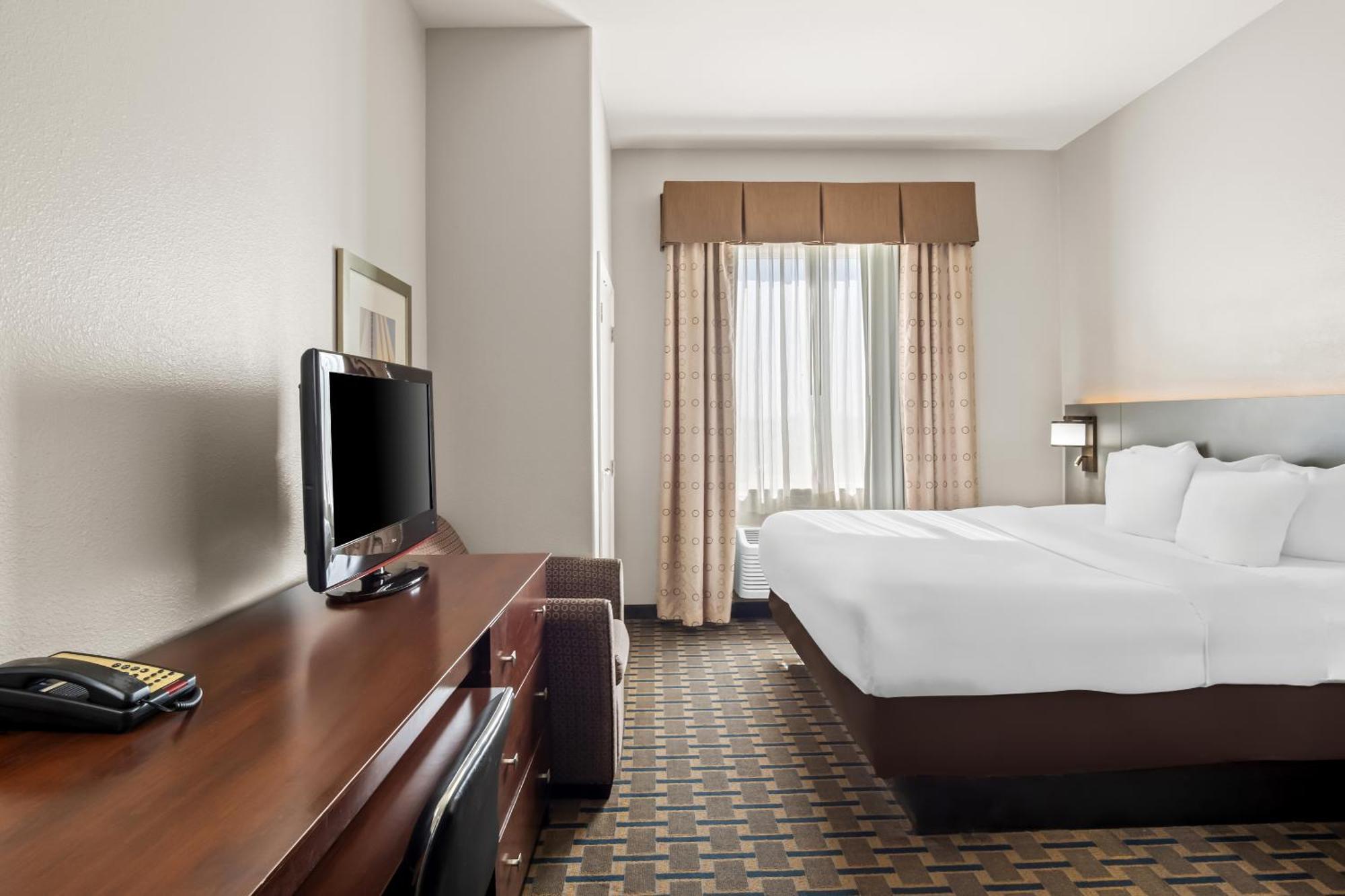 Comfort - Dallas Hotel Waxahachie